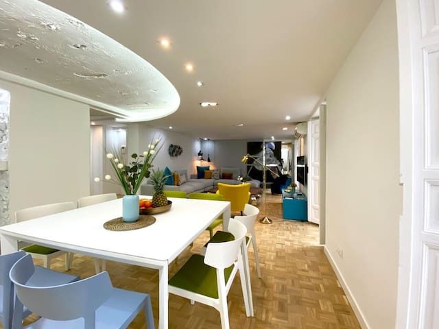 Magnificent Loft in Plaza de Santo Domingo gallery image 5