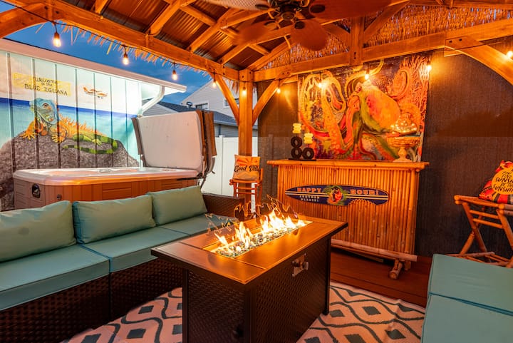 Blue Iguana! Private Pool, Close To Ami! - Bradenton, FL
