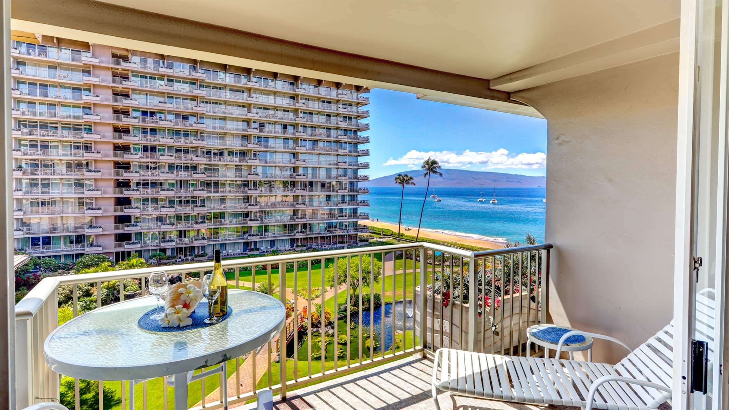 Condo in Lahaina · ★5.0 · 1 bedroom · 2 beds · 1 bath - Image 21