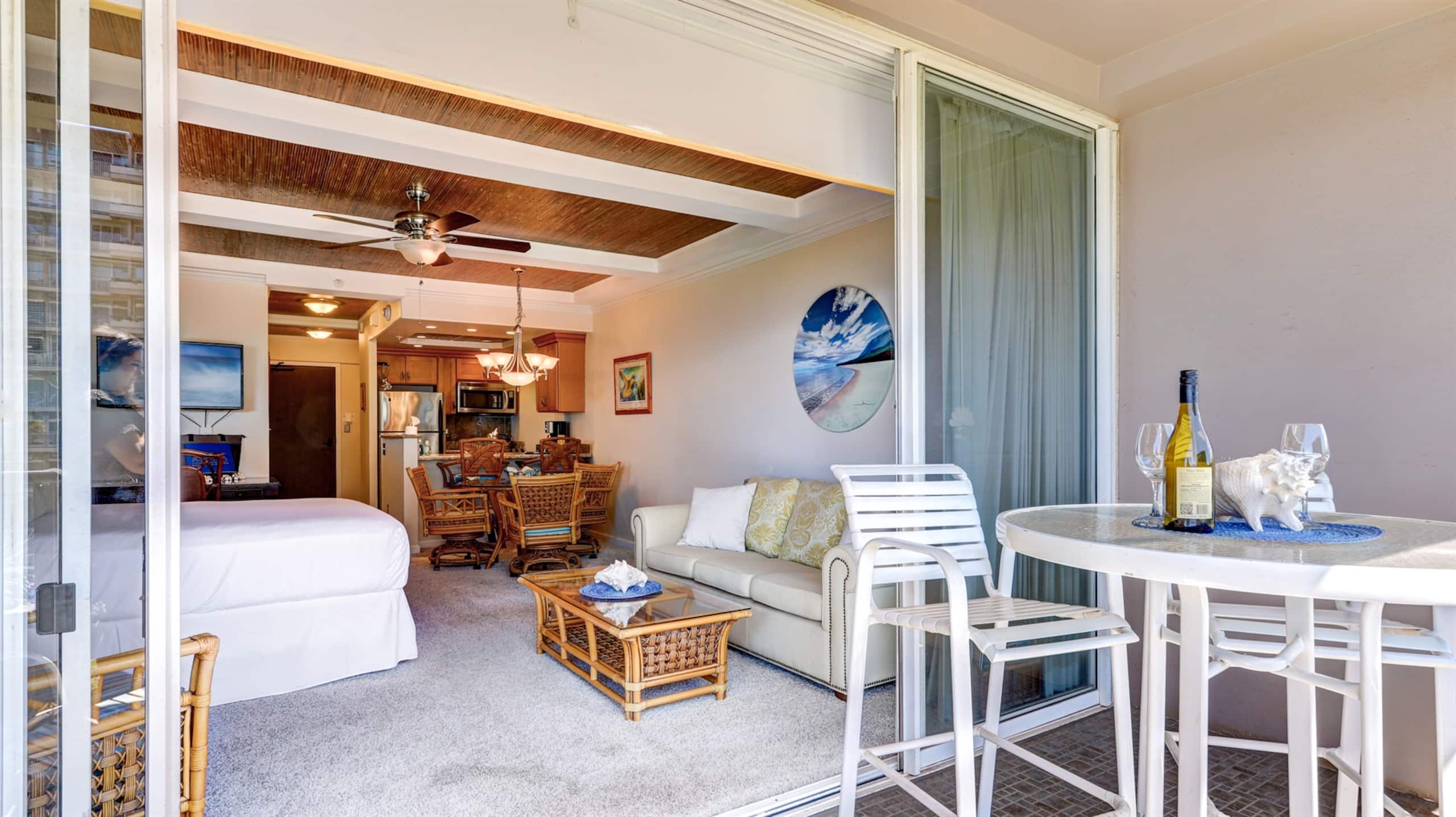 Condo in Lahaina · ★5.0 · 1 bedroom · 2 beds · 1 bath - Image 9