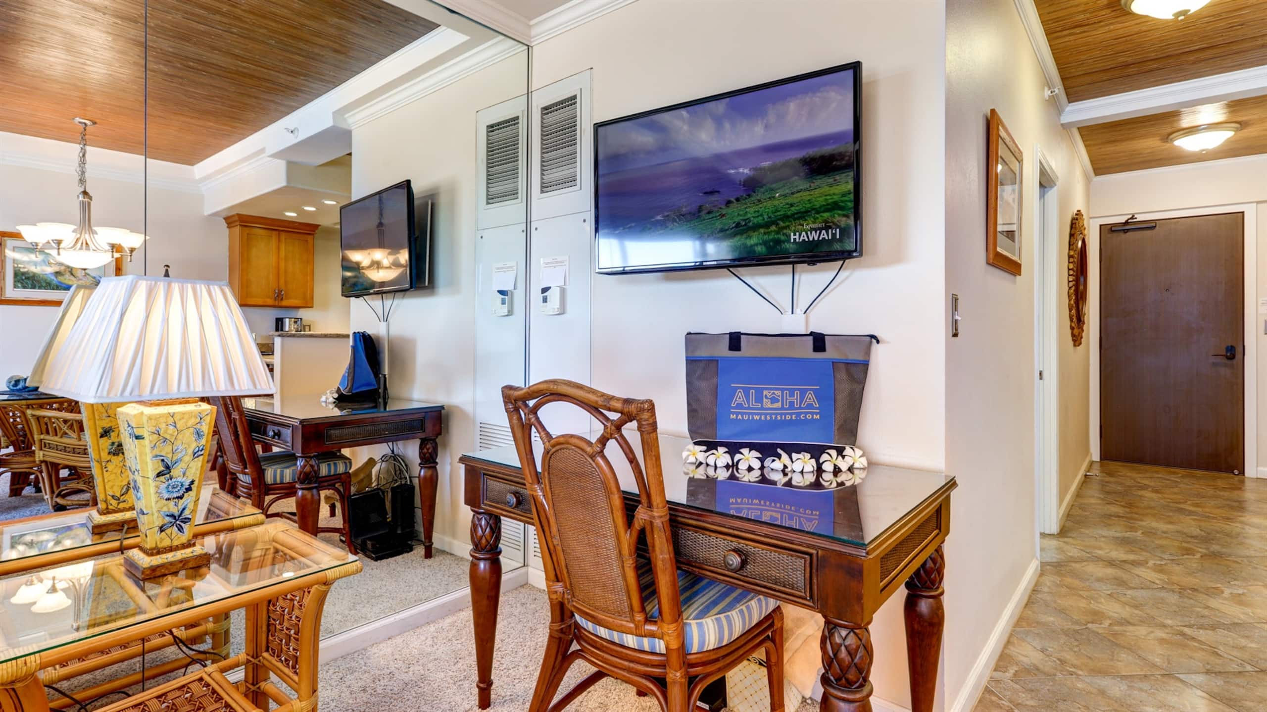 Condo in Lahaina · ★5.0 · 1 bedroom · 2 beds · 1 bath - Image 8