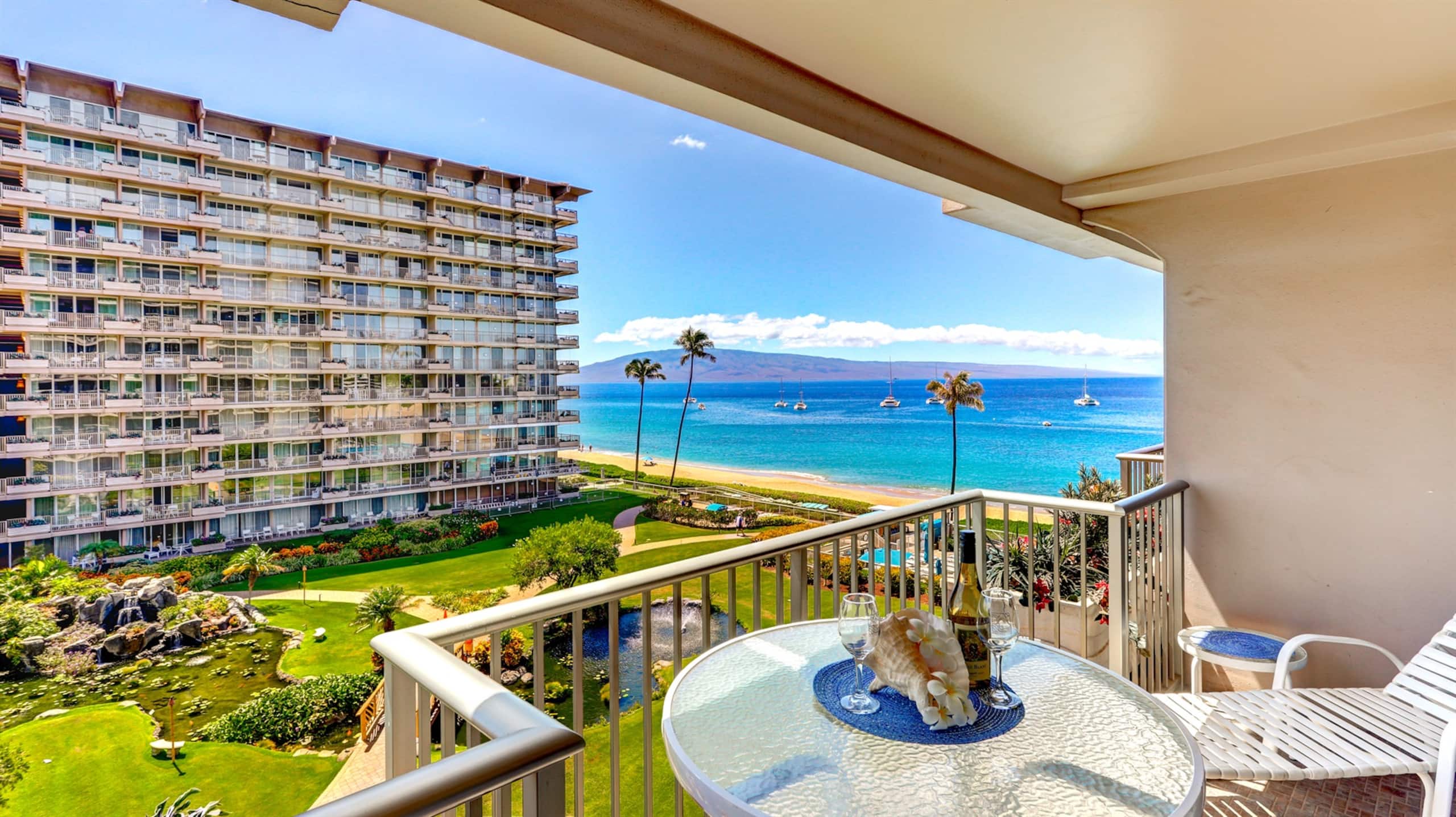 Condo in Lahaina · ★5.0 · 1 bedroom · 2 beds · 1 bath - Image 2