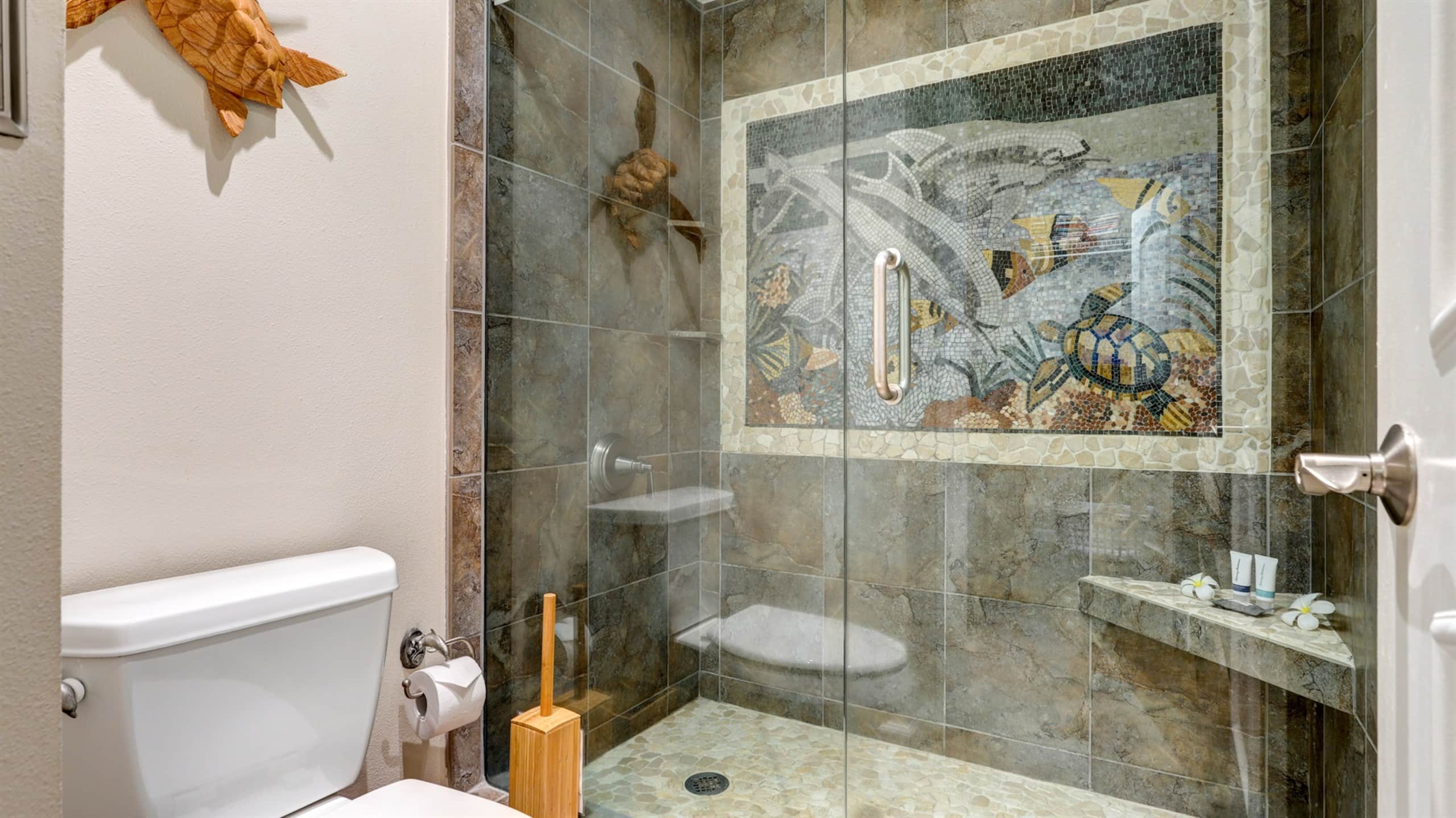 Condo in Lahaina · ★5.0 · 1 bedroom · 2 beds · 1 bath - Image 16