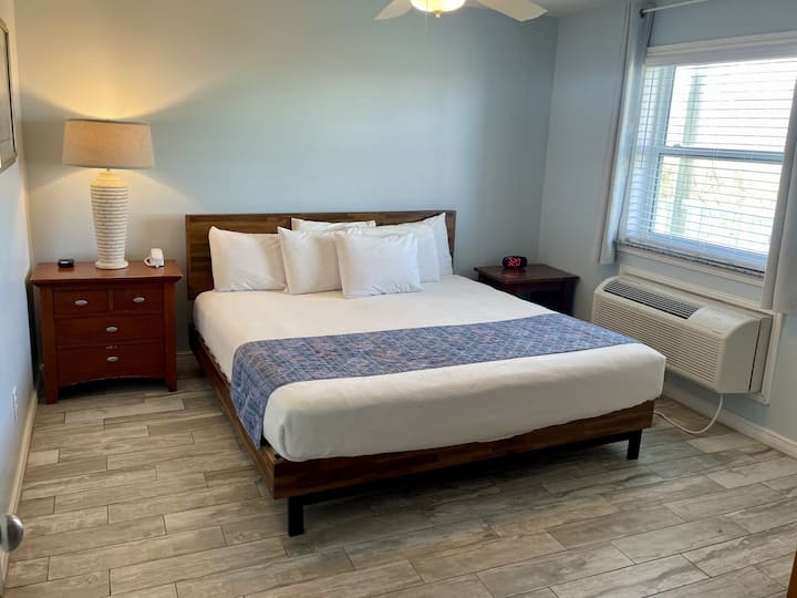 Beachgate Condo Suites And Hotel 512a - Port Aransas, TX