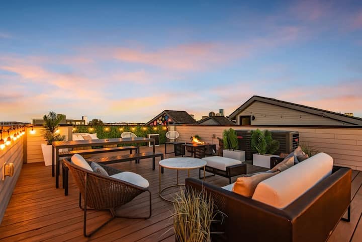A closer look at Private Rooftop Game Rooms