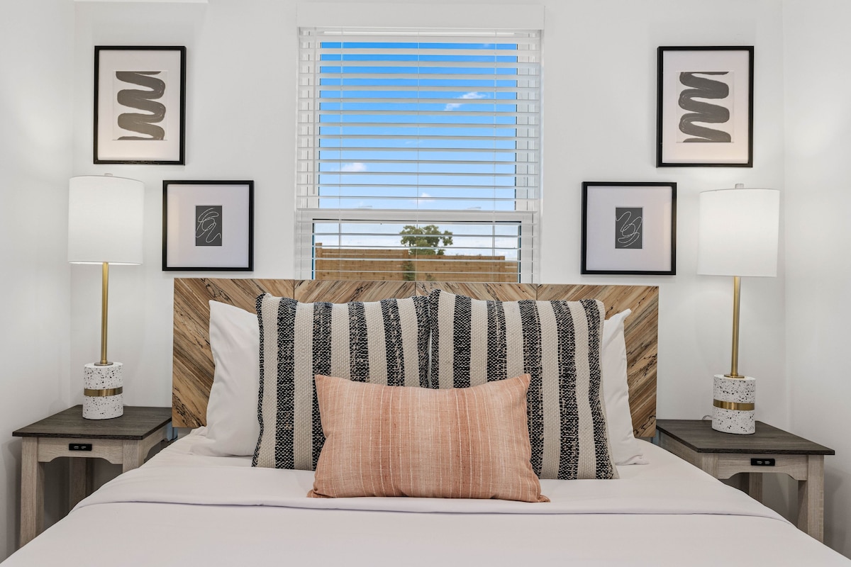 Newly Remodeled Modern Gem | Cozy + Central + Chic