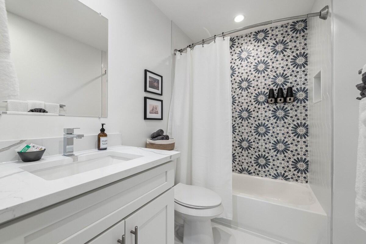 Newly Remodeled Modern Gem | Cozy + Central + Chic