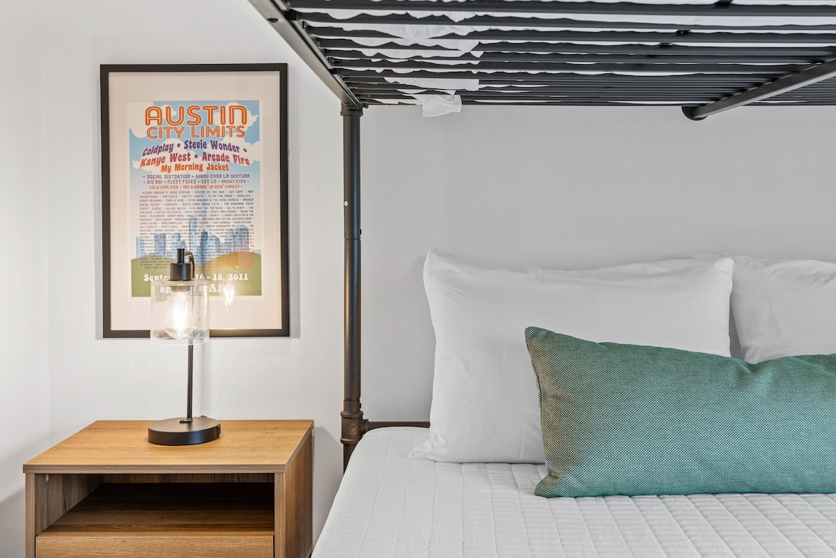 Newly Remodeled Modern Gem | Cozy + Central + Chic