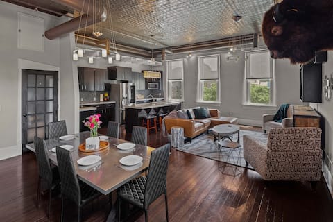 The Loft On Broadway-Downtown