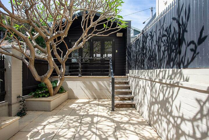 Chelsea Chic Paddington gallery image 3