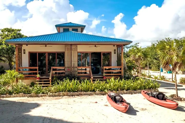 Book and Save Oceanfront Private Estate by ALOM