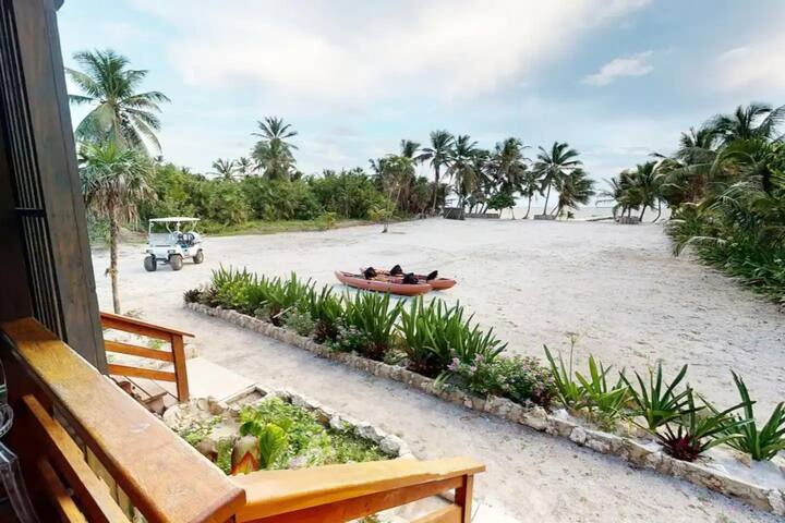 Book and Save Oceanfront Private Estate by ALOM gallery image 3