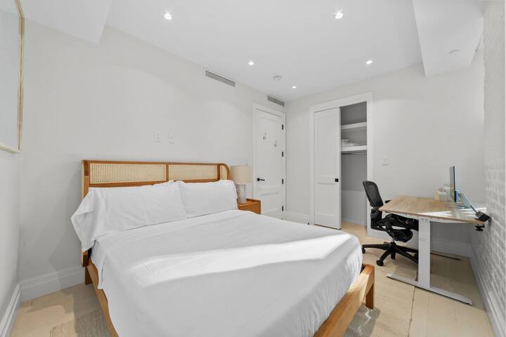 Highland Place III by RoveTravel | Luxury 3BR Noma gallery image 3