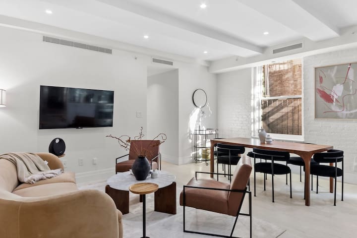 Rove Travel | Highland Place III | 3BR Modern Apt