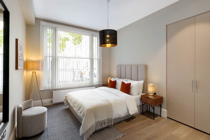 Beautiful Serviced Apartment London
