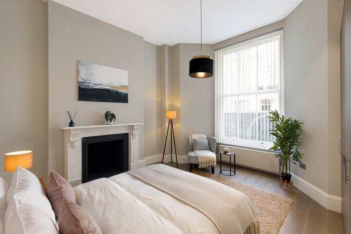 Beautiful Serviced Apartment London gallery image 5