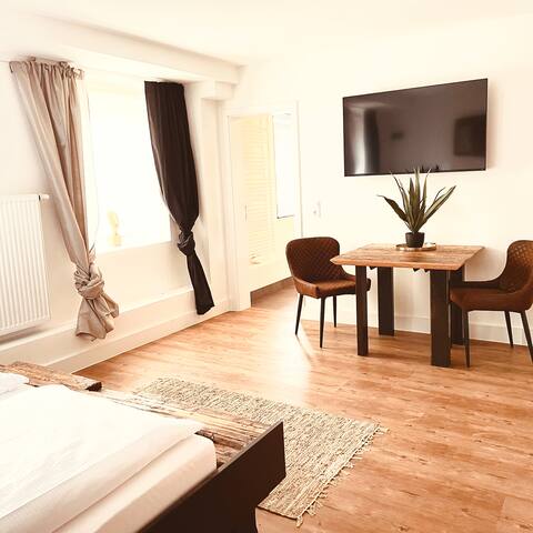 Standard Apartment 3 (Löwe Apartments)