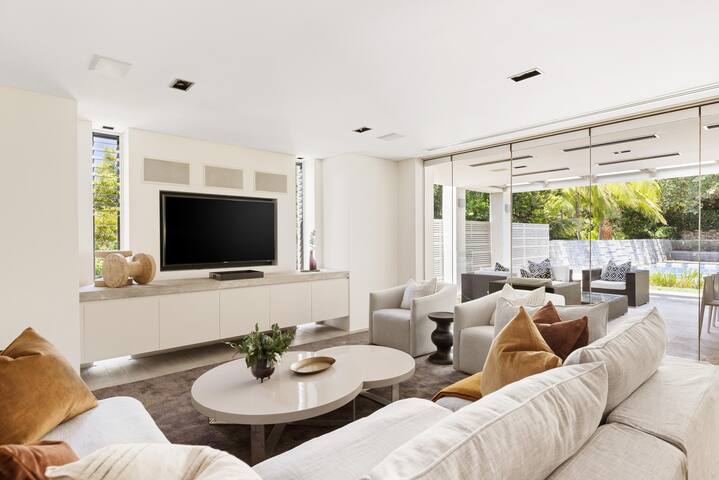 Vaucluse Palms gallery image 4