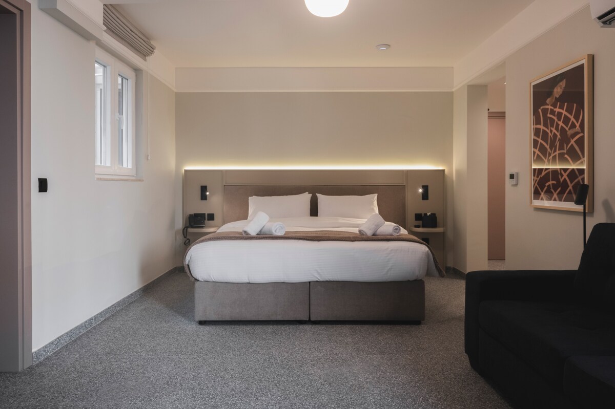 يمكن تجهيز الأسرة بحجم كينج مزدوج أو سريرين مفردين