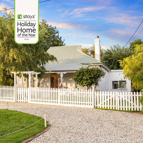 Oliver’s Cottage Yarra Valley | Spa and Sauna gallery image 4