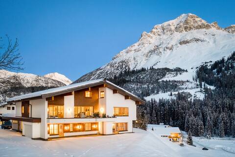 Chalet Lilly - Luxury with Ski in - Ski out