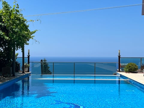 Discover Alanya Bliss: Villa 1055 Awaits