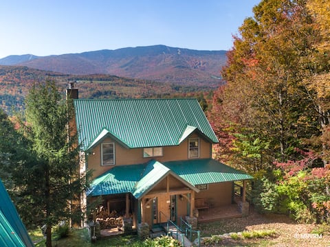 Vermont Post & Beam w/Hot Tub & Stunning Views