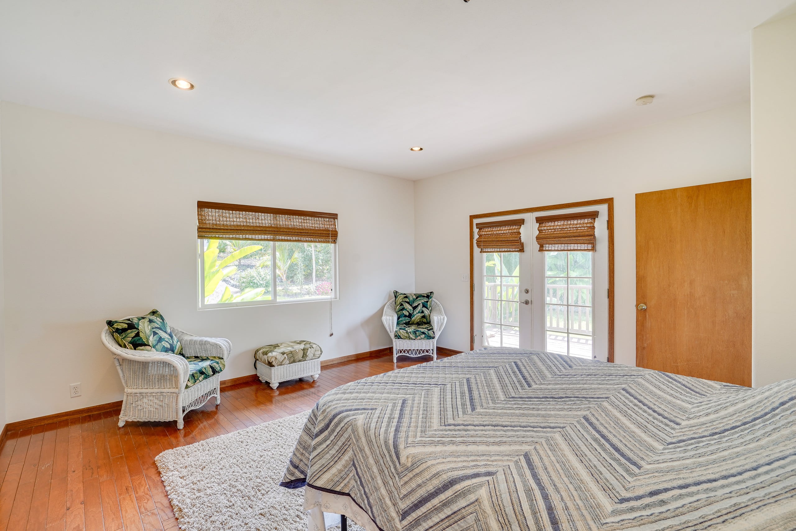 Hawaiian Retreat w/ Ocean Views in Captain Cook - Photo 14