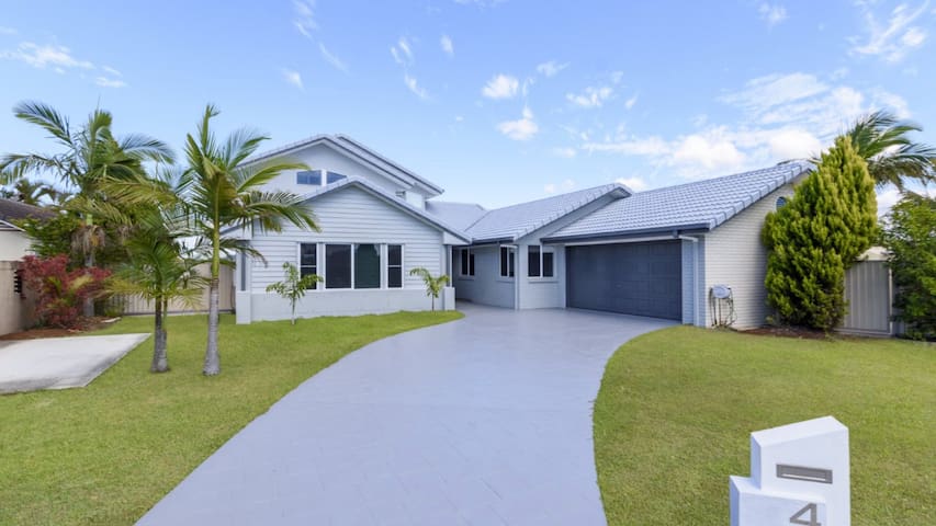 FirstNational Bribie managed Airbnb listing 2