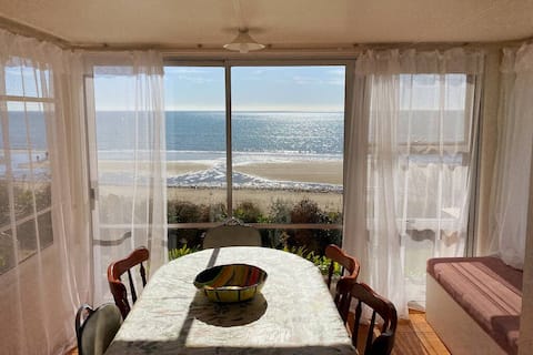 By the Sea Shaw - Hosted by Lorna, Katja & Michael
