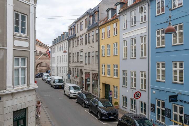 Spacious Tivoli Gardens Apartment w/3 Bedrooms gallery image 5