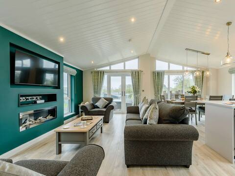 4 Bed in Penally (89852)