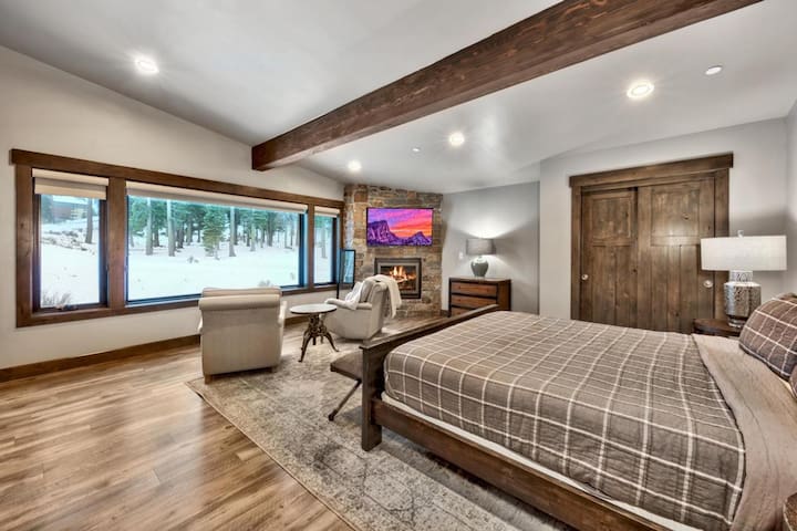 Après-ski-In/Out, 10BR/11.5BA, 22 Guests, 10.6KSf