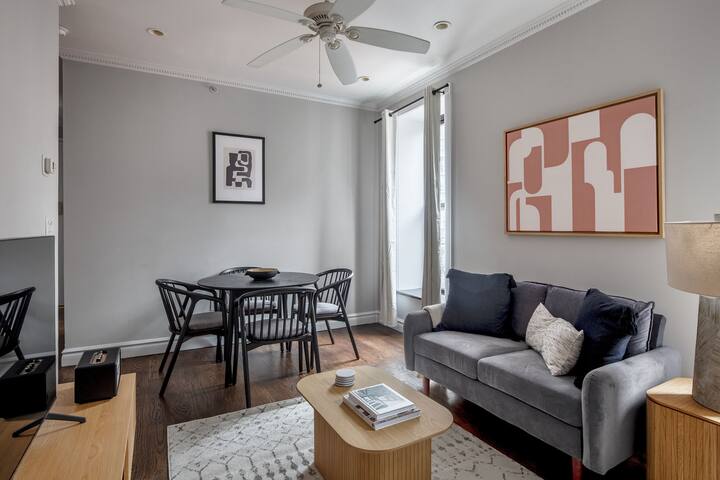 Blueground | East Village, w/d, nr groceries gallery image 2