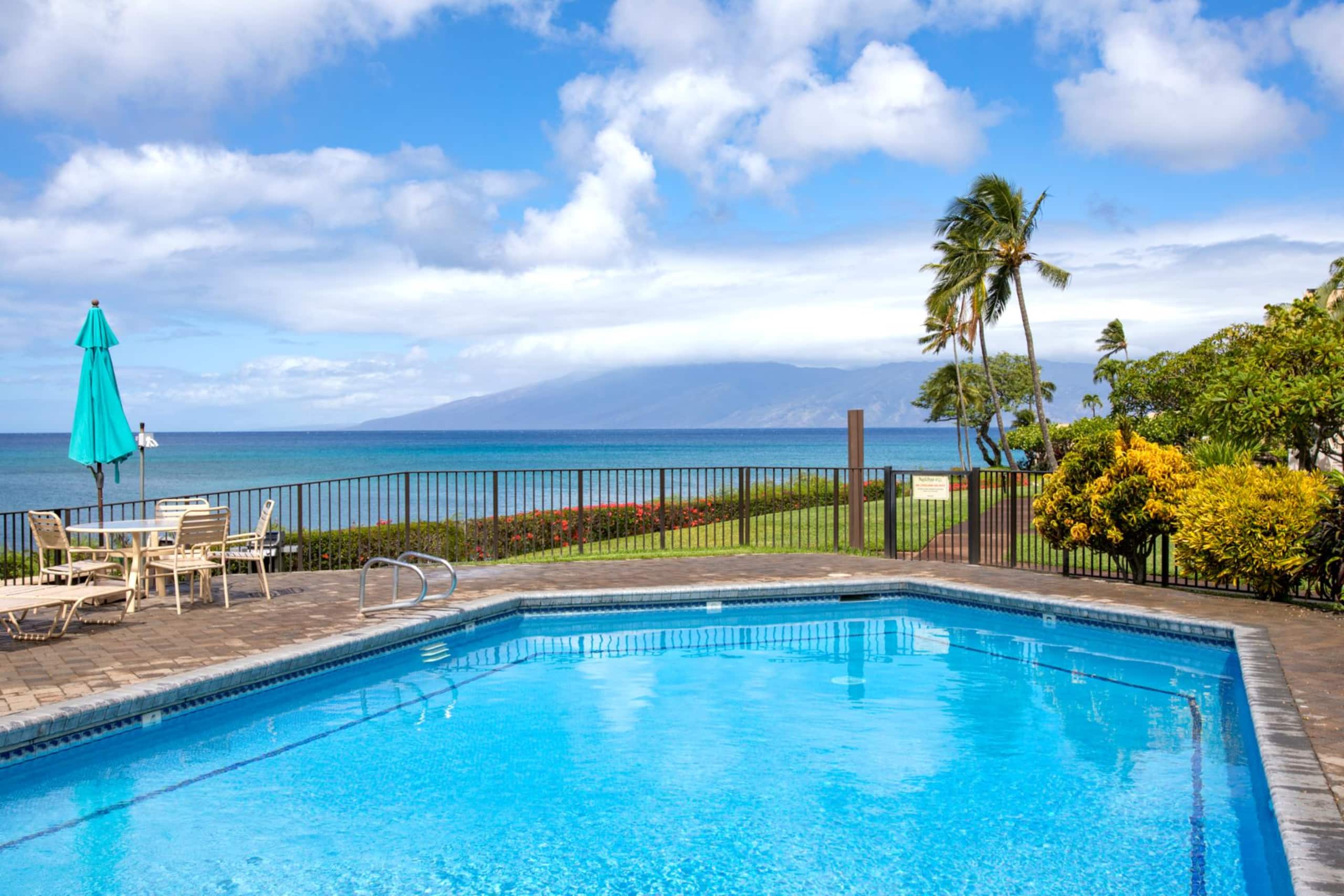 Condo in Lahaina · ★5.0 · 1 bedroom · 2 beds · 1 bath - Image 34