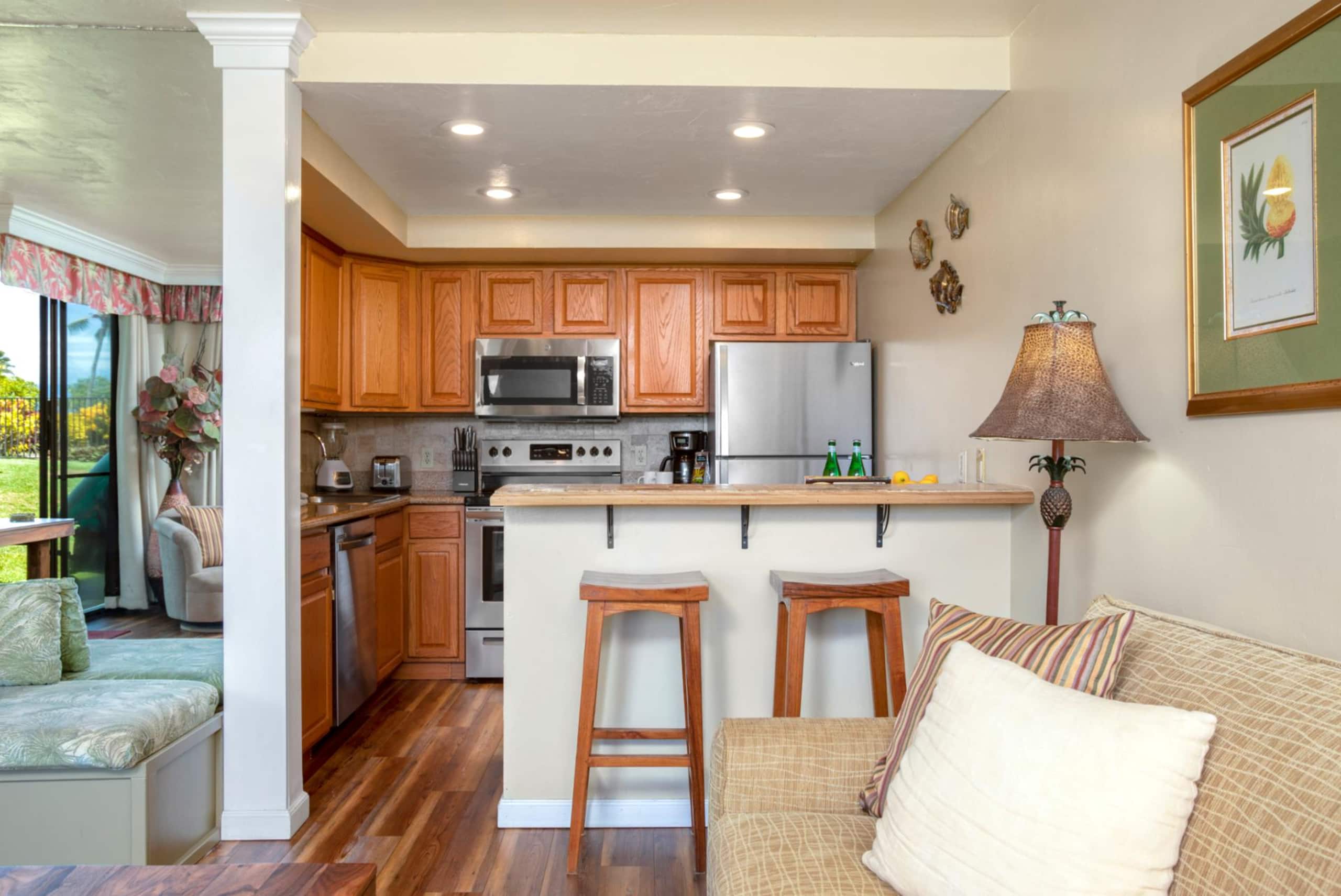 Condo in Lahaina · ★5.0 · 1 bedroom · 2 beds · 1 bath - Image 5