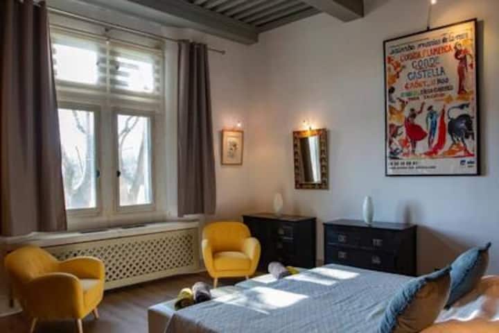 99a93a9a 9a90 4b57 9494 e09950e3c62a