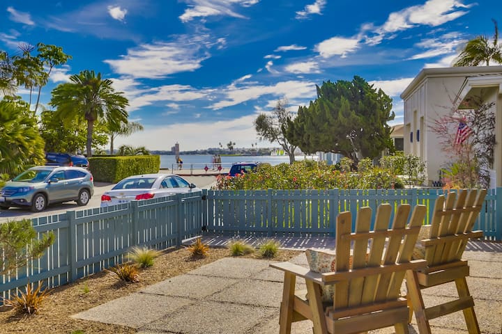 Mission Bay Classic Beach House | 4BR + Oceanview