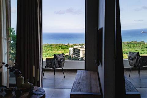 uMhlanga 180° Ocean Suites, Sanctuary Estate #201