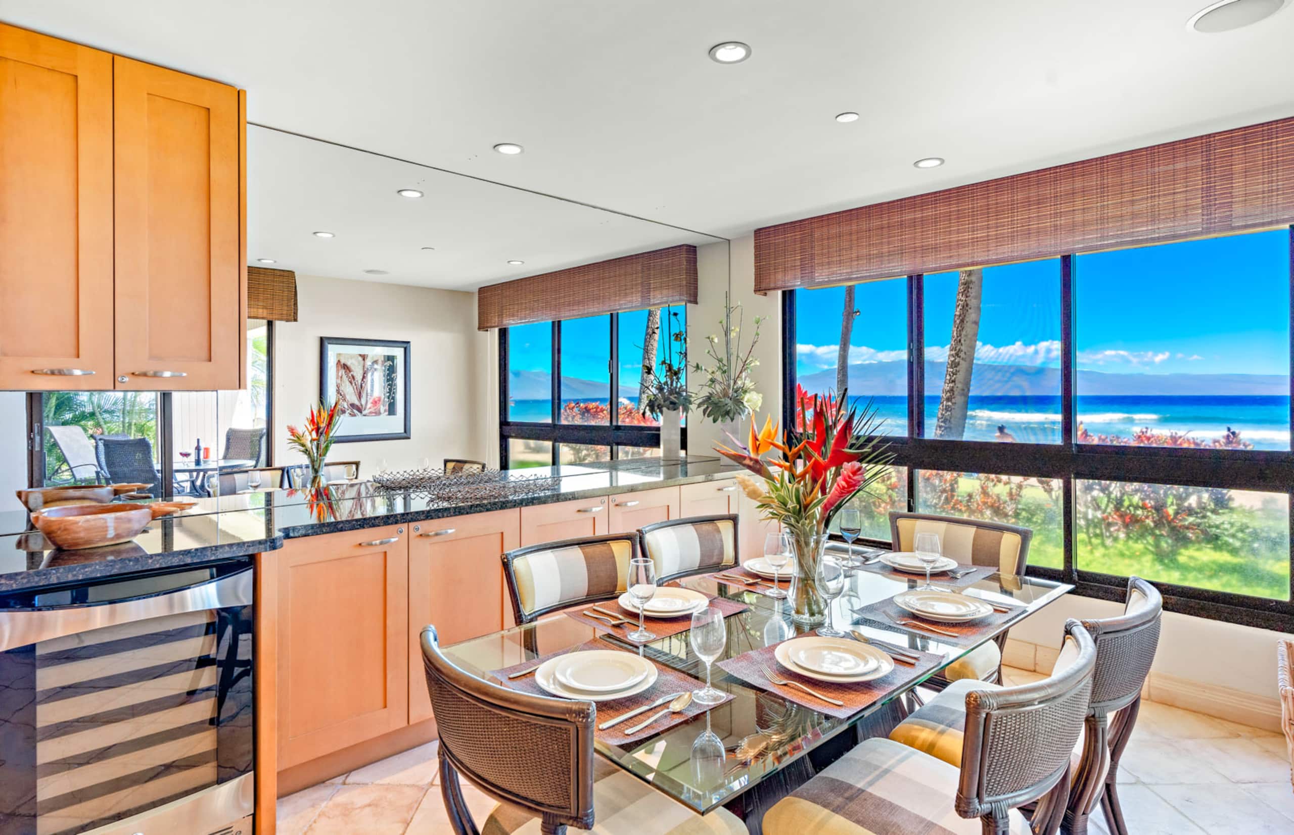 Condo in Lahaina · ★5.0 · 2 bedrooms · 2 beds · 2 baths - Image 10