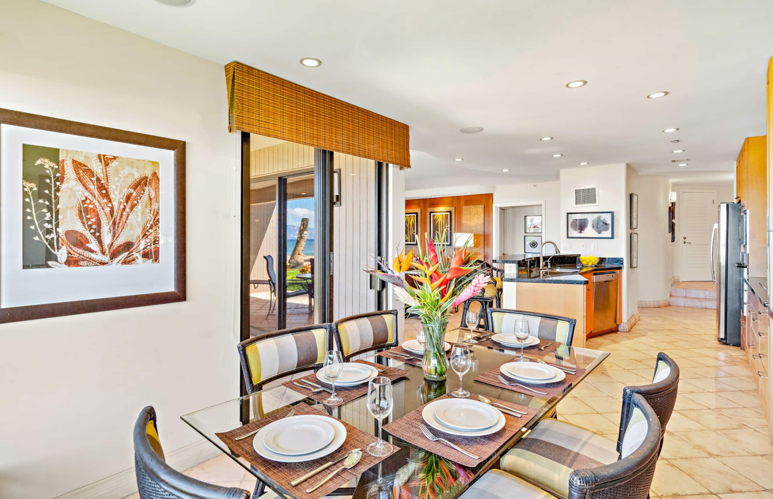 Condo in Lahaina · ★5.0 · 2 bedrooms · 2 beds · 2 baths - Image 42