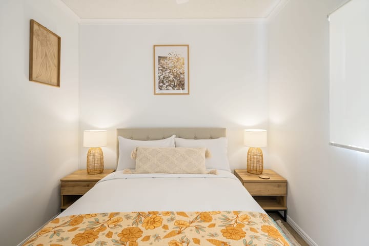 Spite štýlovo v jednej z troch krásnych spální.