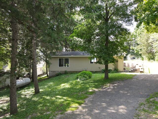 Peninsula Cabin Rental gallery image 4