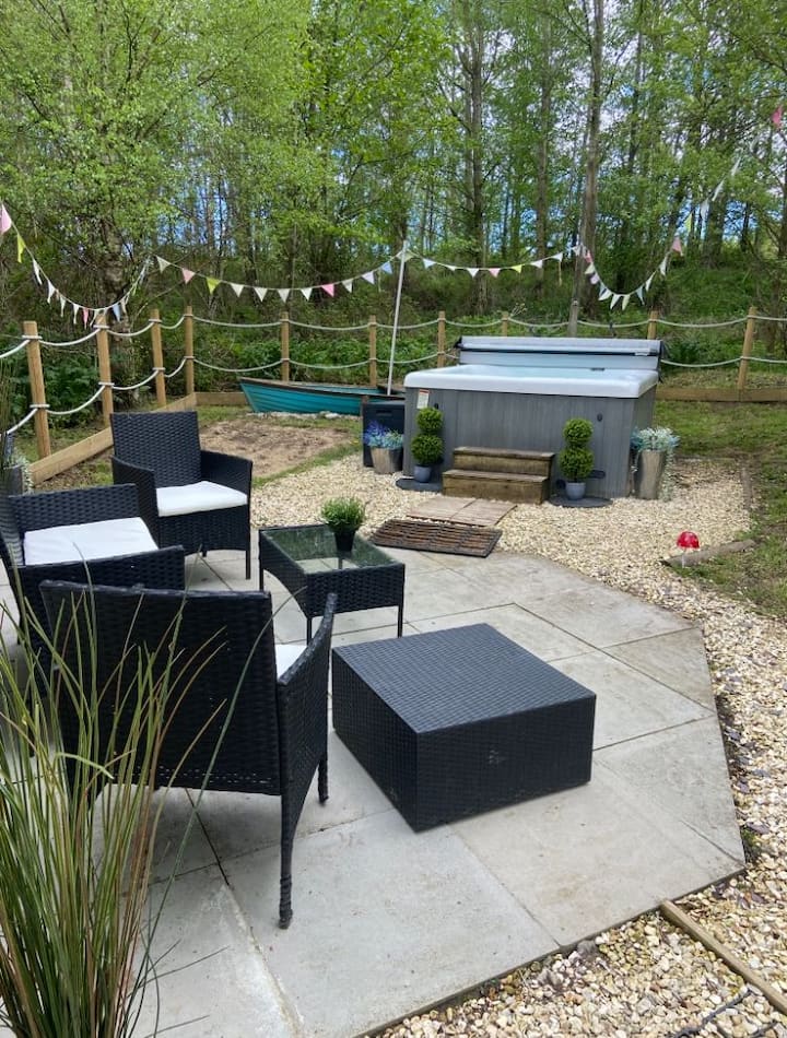 Hunter's Lodge Hot Tub Holiday - Morpeth