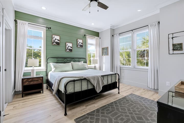 Kati 2 - Suitë "King" me banjë ngjitur