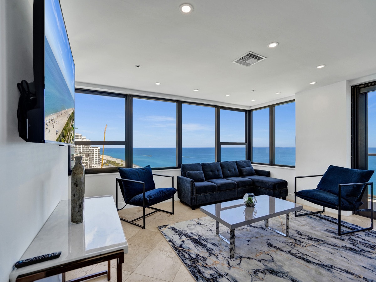 Stunning Luxury Ocean View Penthouse Properties For Rent image