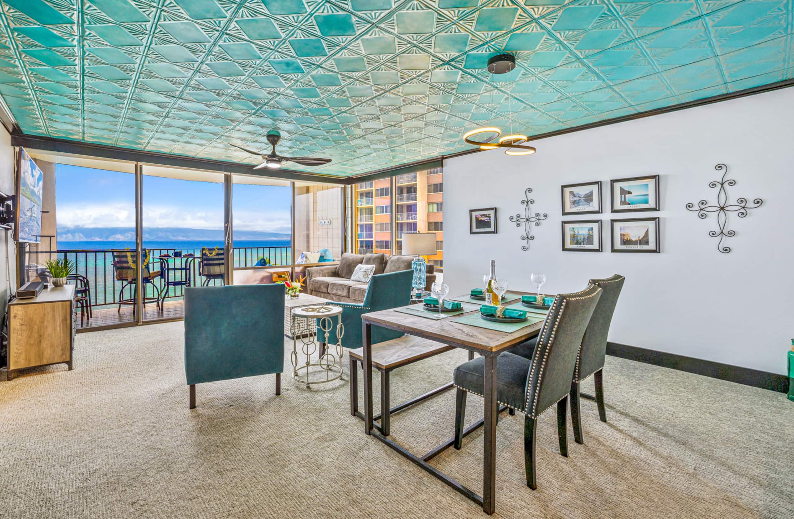Condo in Lahaina · ★4.83 · 1 bedroom · 2 beds · 1 shared bath - Image 14