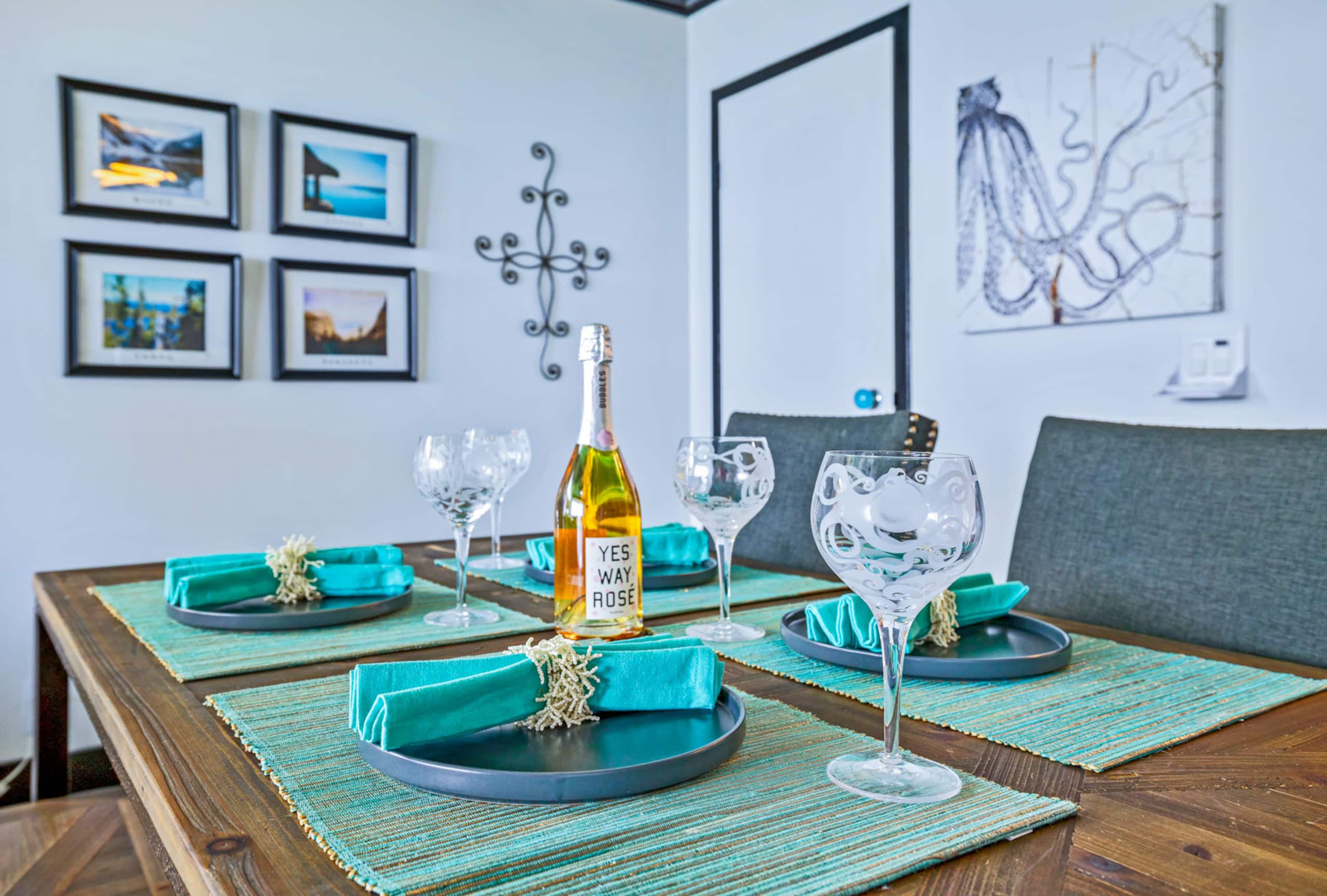 Condo in Lahaina · ★4.83 · 1 bedroom · 2 beds · 1 shared bath - Image 16