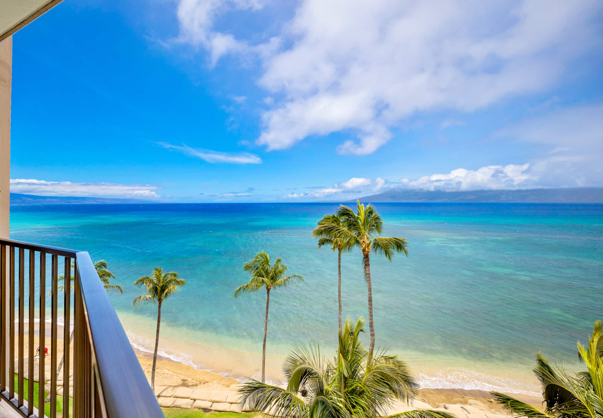Condo in Lahaina · ★4.83 · 1 bedroom · 2 beds · 1 shared bath - Image 27