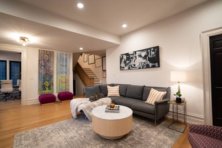 The Buckeye Retreat Mansion gallery image 4